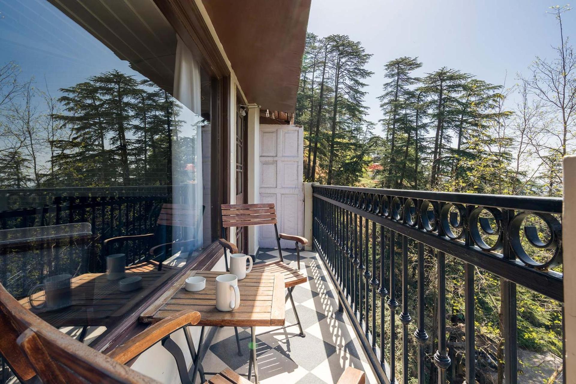 Stayvista At Pine Estate With Outdoor Jacuzzi Shimla Dış mekan fotoğraf